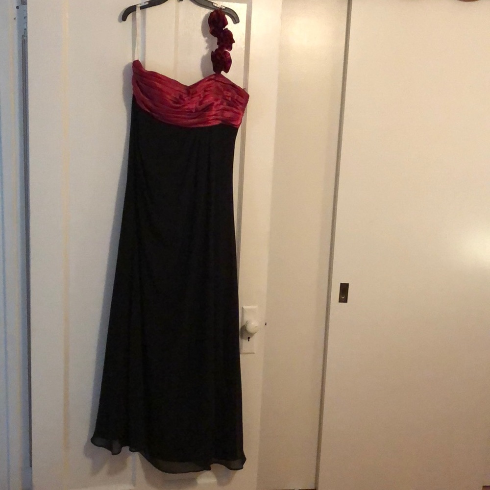 Beautiful long Bill Levkoff dress